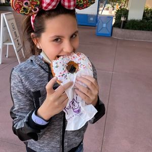 Meet your Posher, Becca